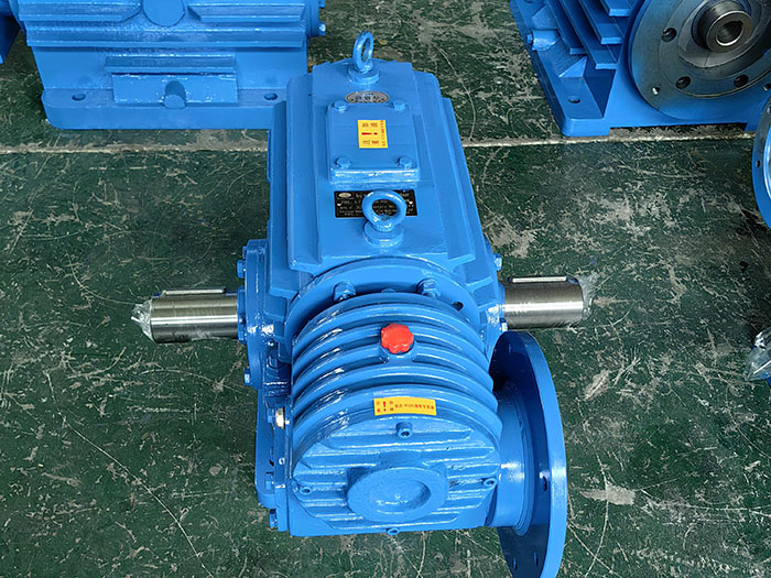 CCWO減速機(jī)-CCWO蝸輪蝸桿減速機(jī)-CCW