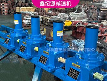 SWL絲桿升降機(jī)-手搖絲桿升降機(jī)